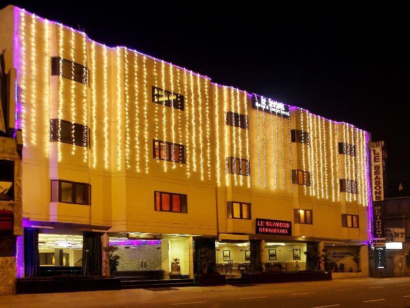 Airport Hotel Le Seasons Yeni Delhi Dış mekan fotoğraf
