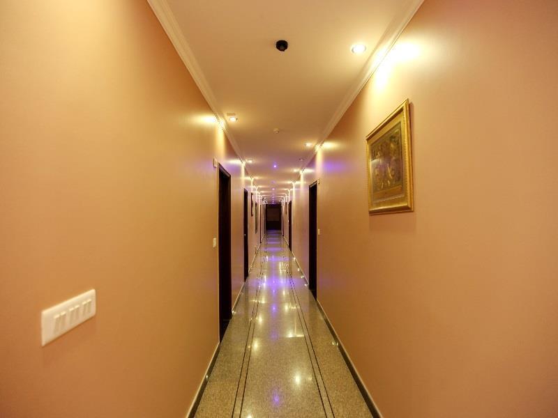 Airport Hotel Le Seasons Yeni Delhi Dış mekan fotoğraf