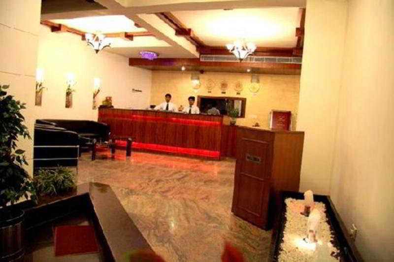 Airport Hotel Le Seasons Yeni Delhi Dış mekan fotoğraf